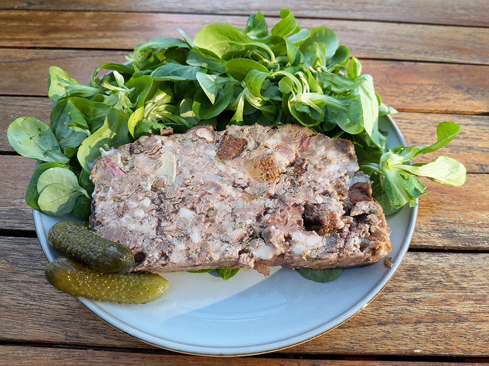 Pâté de sanglier aux fruits secs