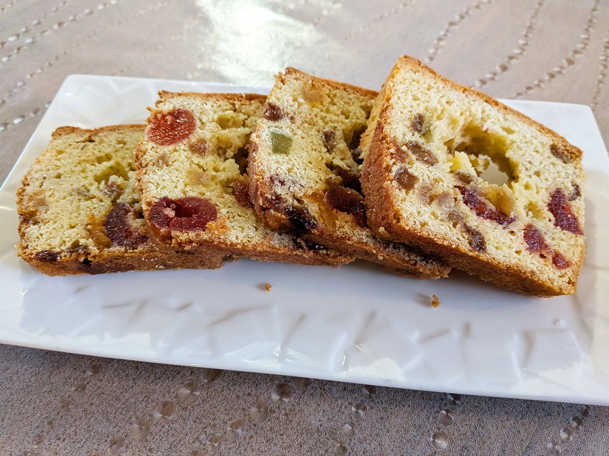 Cake aux fruits confits