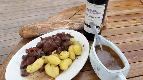Boeuf bourguignon façon chasseur