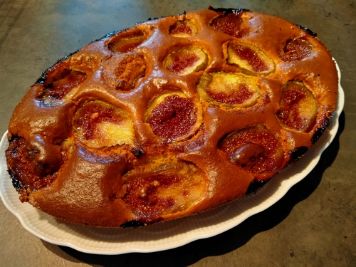 Gateau aux amandes et aux figues